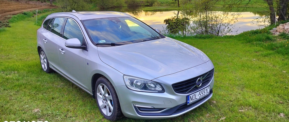 Volvo V60 cena 41900 przebieg: 280000, rok produkcji 2015 z Sulejów małe 37